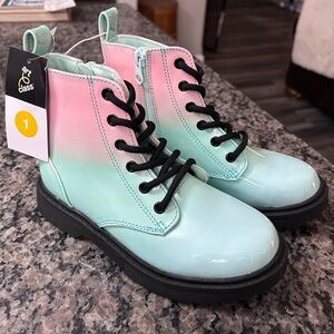 Girls' Zoe Rainbow Print Zipper Lace-Up Combat Boots - Art Class - Size 1